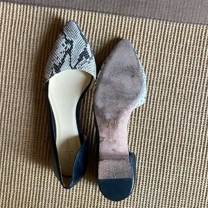 Cole Haan Leather Flats w/ Grey Snakeskin Detail